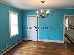 74 Otis St, Unit 2R in Cambridge, MA - Foto de edificio - Building Photo