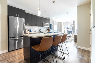 5 Fan Pier Boulevard in Boston, MA - Building Photo - Building Photo