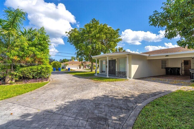 4700 NE 21st Ave in Fort Lauderdale, FL - Building Photo - Building Photo