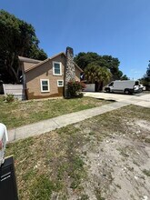 312 Fleming Ave in Greenacres, FL - Foto de edificio - Building Photo