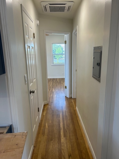 424 E Foothill Blvd, Unit D in Monrovia, CA - Building Photo - Building Photo