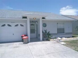 6222 Emerson Dr in New Port Richey, FL - Building Photo