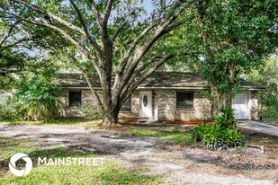 5760 Bailey Rd in Mulberry, FL - Building Photo