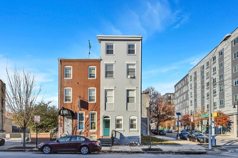 1002 W Fayette St in Baltimore, MD - Building Photo