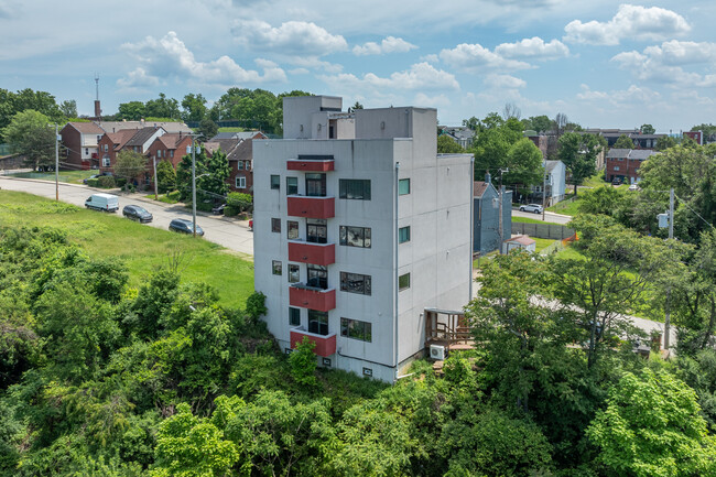 Riverview Ridge Condominiums in Pittsburgh, PA - Building Photo - Building Photo