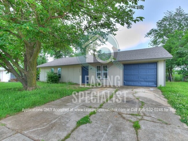 2309 Lafayette Dr in Norman, OK - Building Photo - Building Photo