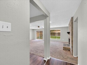 8406 Daycoach Ln in Houston, TX - Building Photo - Building Photo