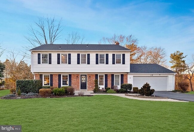 18 Orchard Way N in Rockville, MD - Building Photo - Building Photo