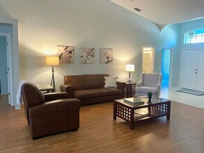 554 Pine Ranch East Rd in Osprey, FL - Foto de edificio - Building Photo