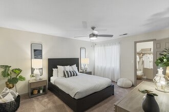 Fairways on Green Valley in Henderson, NV - Building Photo - Interior Photo