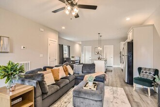 125 Lewis St in Nashville, TN - Building Photo - Building Photo