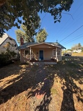 128 Hillside Ave in Klamath Falls, OR - Building Photo - Building Photo