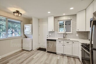 7900 W 42nd Ave in Wheat Ridge, CO - Building Photo - Building Photo
