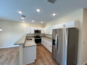 280 Gardner Ln in Kissimmee, FL - Building Photo - Building Photo