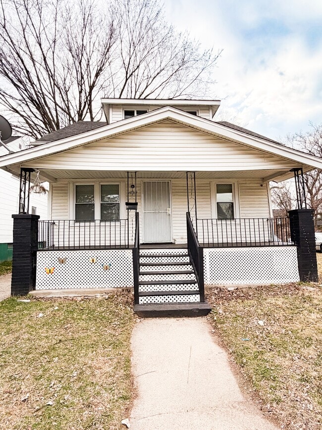 property at 18919 Riverview St