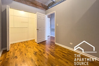 1822 S Bishop St, Unit 210 in Chicago, IL - Foto de edificio - Building Photo