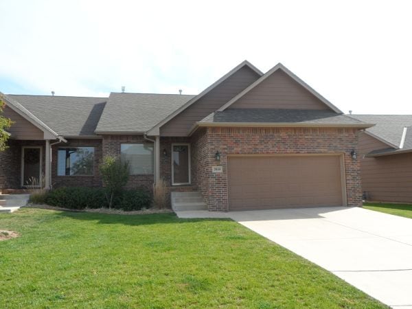 property at 2040 N Springbrook St