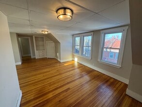 19 Whitman Ave in Whitman, MA - Building Photo - Building Photo