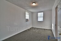 1115 Brown Blvd photo'