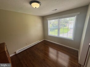 206 Fredericktowne Dr in Stephens City, VA - Building Photo - Building Photo