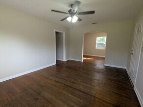 5045 Kerle St in Jacksonville, FL - Building Photo - Building Photo