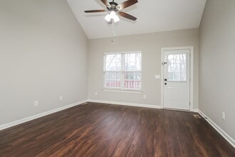 1814 Lucille Ln in Murfreesboro, TN - Building Photo - Building Photo