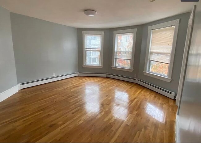 72 Romsey St, Unit 3