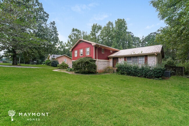 2069 Christian Cir SE in Conyers, GA - Building Photo - Building Photo