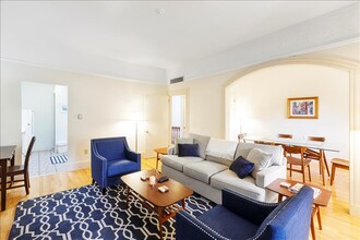 383 Commonwealth Ave, Unit 2 in Boston, MA - Building Photo - Building Photo