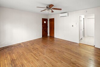 8 Golf St in Asheville, NC - Foto de edificio - Building Photo