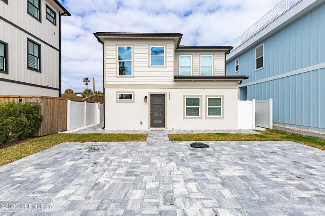 property at 221 19th St N