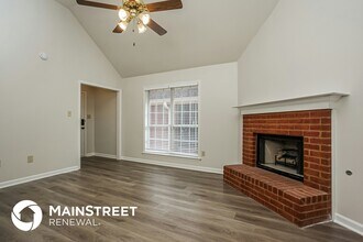 7605 Davis Pkwy in Southaven, MS - Foto de edificio - Building Photo