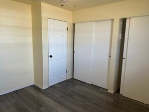 Ben Louis Apartments in Belleville, IL - Building Photo - Building Photo