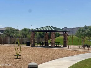 22655 W Mohawk Ln in Surprise, AZ - Building Photo - Building Photo