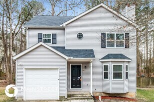 1028 River Stone Ct in Riverdale, GA - Building Photo