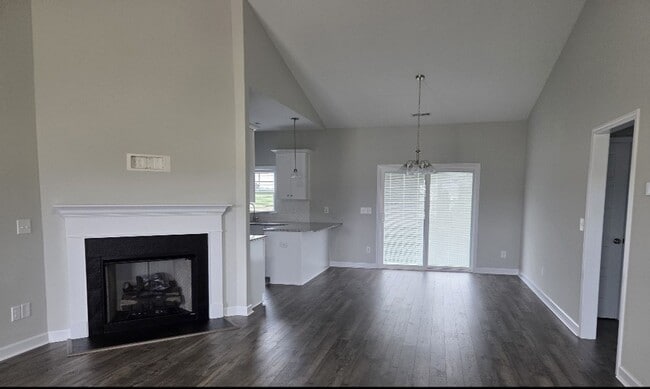 210 Dunbar Hl Dr in Fremont, NC - Building Photo - Building Photo