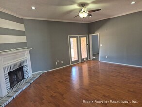 1923 76th St in Lubbock, TX - Building Photo - Building Photo