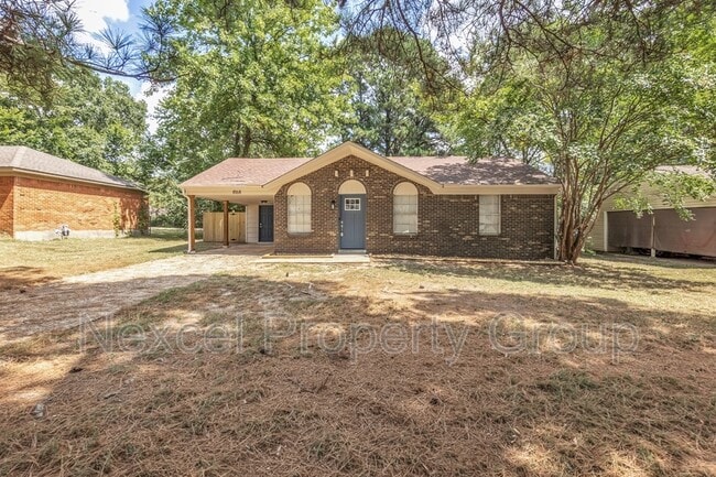 8168 Ashbrook Dr