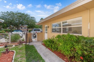 2019 SE 5th St in Deerfield Beach, FL - Building Photo - Building Photo