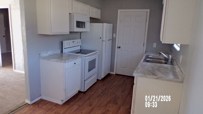 4921 NW Lindy Ave in Lawton, OK - Building Photo - Building Photo