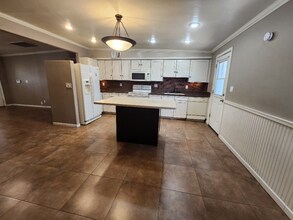 7137 E 32nd Pl in Tucson, AZ - Building Photo - Building Photo