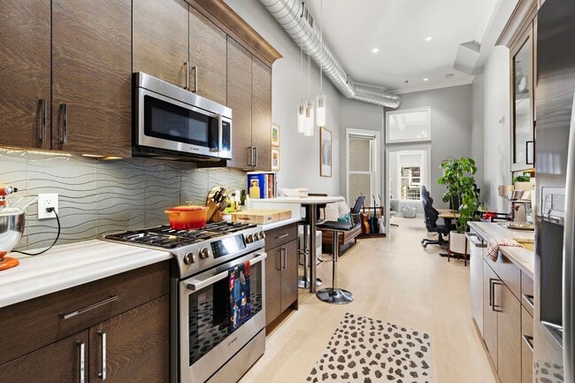 313 Washington St in Hoboken, NJ - Building Photo - Building Photo