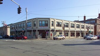 27 Temple St in Quincy, MA - Building Photo