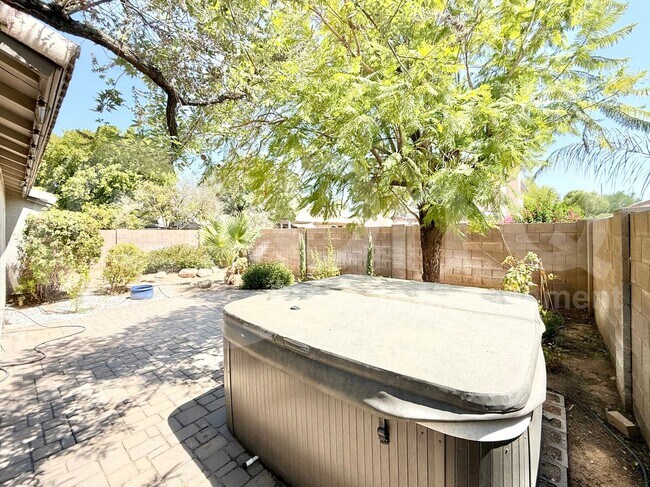 4901 E Holmes Ave in Mesa, AZ - Building Photo - Building Photo