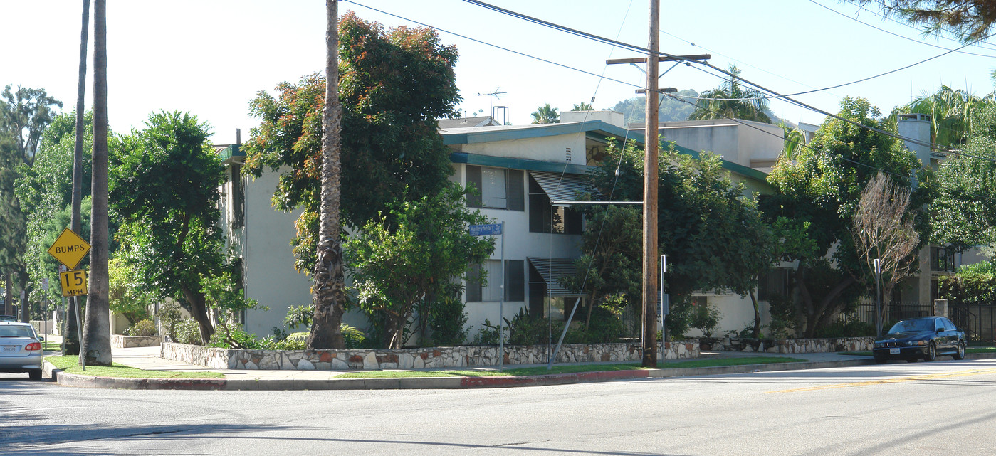 4266 Fulton Ave in Sherman Oaks, CA - Foto de edificio