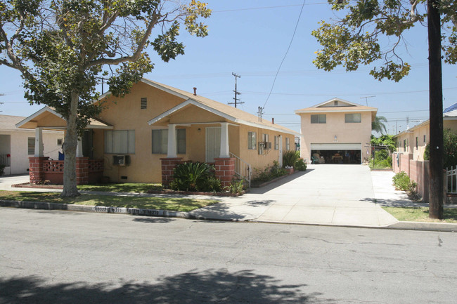 18319 Arline Ave in Artesia, CA - Building Photo - Building Photo