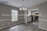 1030 Maple Leaf Ridge photo'