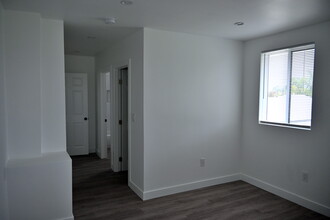 13536 Remington St in Pacoima, CA - Building Photo - Building Photo