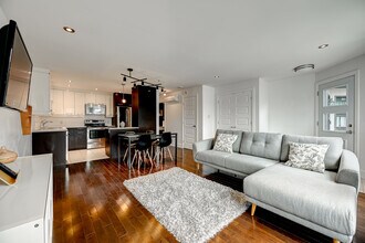 3927 Evelyn Rue in Verdun, QC - Building Photo - Building Photo