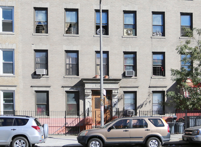 275 Martense St in Brooklyn, NY - Building Photo - Building Photo